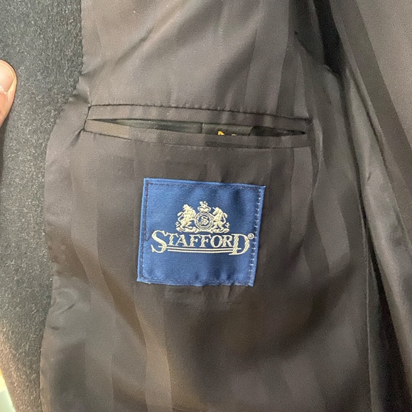 Stafford Men's Wool Long Overcoat - 44R - Picture 6 of 8